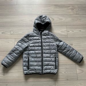 Boys ROOTS alight puffer jacket Grey size XL(11-12 years)